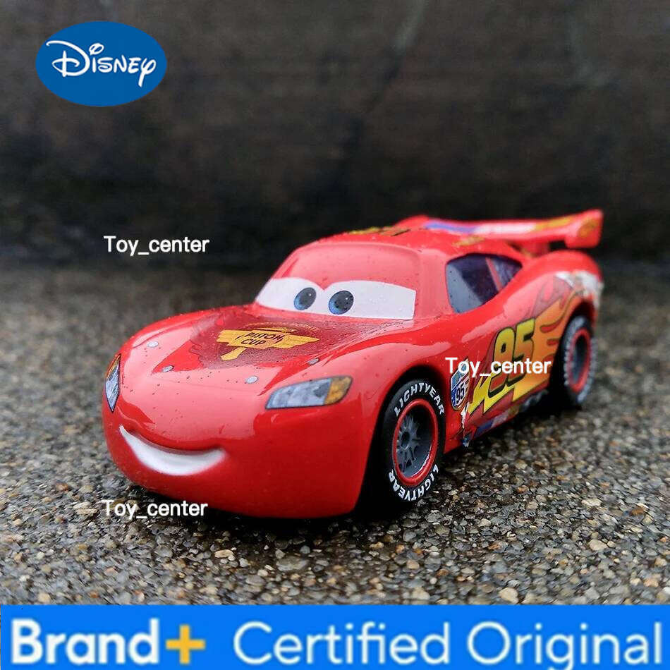 Disney IN STOCK Anime Racing Lightning McQueen Jackson Storm 1:55 Metal Diecast Model Toy Collection Car Kids Birthday Gift H260113