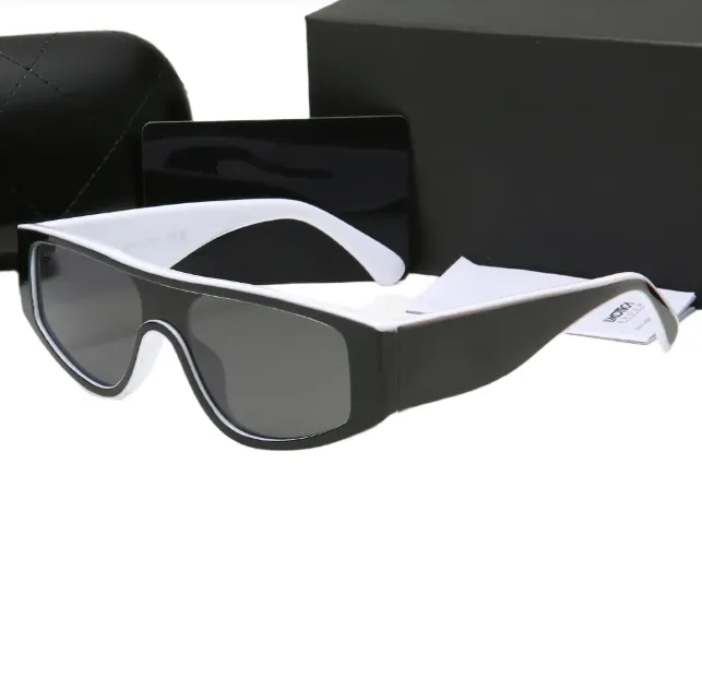 Premium Fashion Des… - image