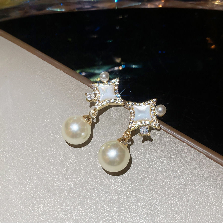 Real Gold Plated Silver Needle Zircon Pearl Niche High-End Elegant Daily Commute Versatile Earrings for Women - view 6