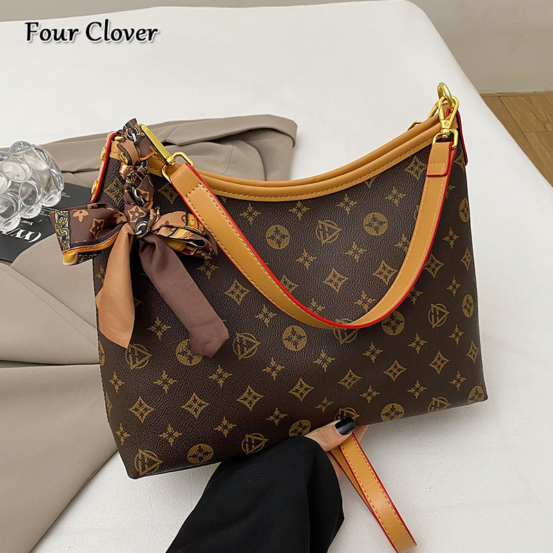 High-end handle underarm bag, large capacity single shoulder crossbody bag, vintage print shoulder bag casual women's bag, luxury shopping handba