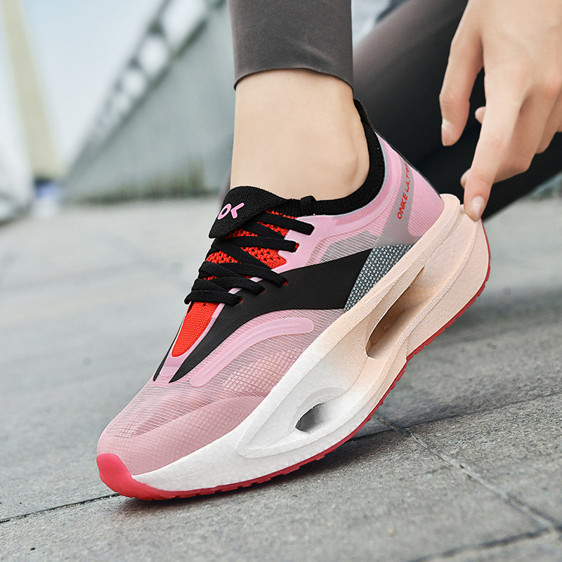 ONKE Carbon Plate Running Shoes for Men and Women Marathon Sneakers Anti slip Wear resistant Rebound Sports Shoes