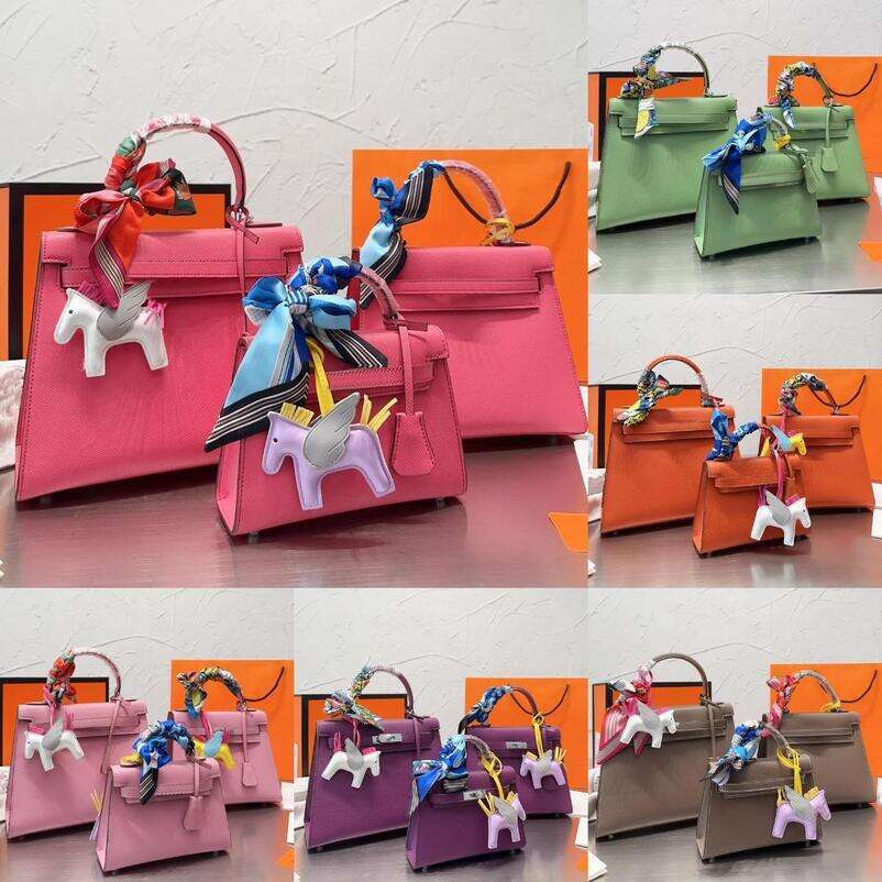 big luxurys Clutch Bags designers fashion womens crossbody wallet backpack handbags purses card holder handbag shoulder tote bags mini bag55