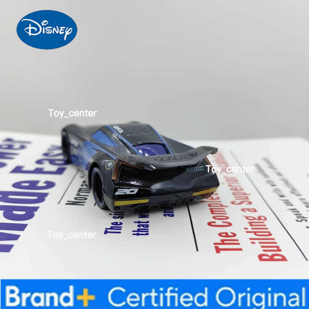 Disney Pixar Cars Lightning McQueen 1:55 Metal Diecast Toys Jackson Storm Mack Car Model Desktop DecorationBoy Birthday Gift H260113