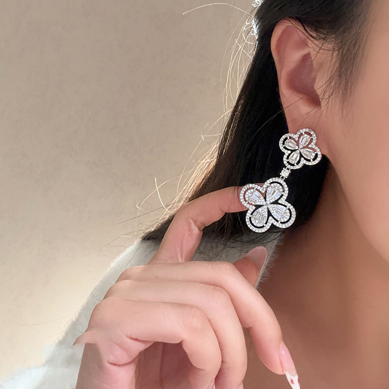 Silver Needle Zircon Hollow Flower Pendant Palace Style Niche Light Luxury High-end Earrings - view 3