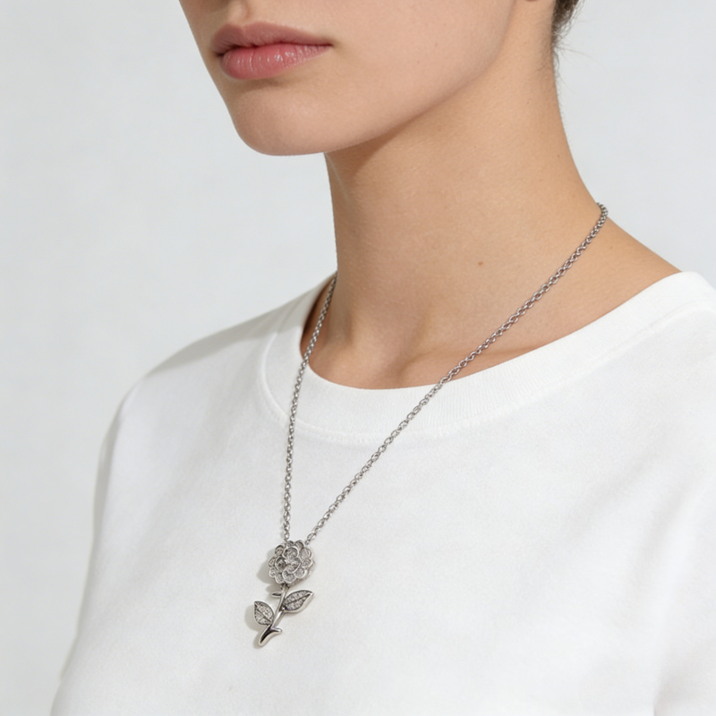 Women's Trendy Rose Flower Necklace Cubic Zirconia Micro Paved Non-Fading Clavicle Chain Elegant Fashion Jewelry