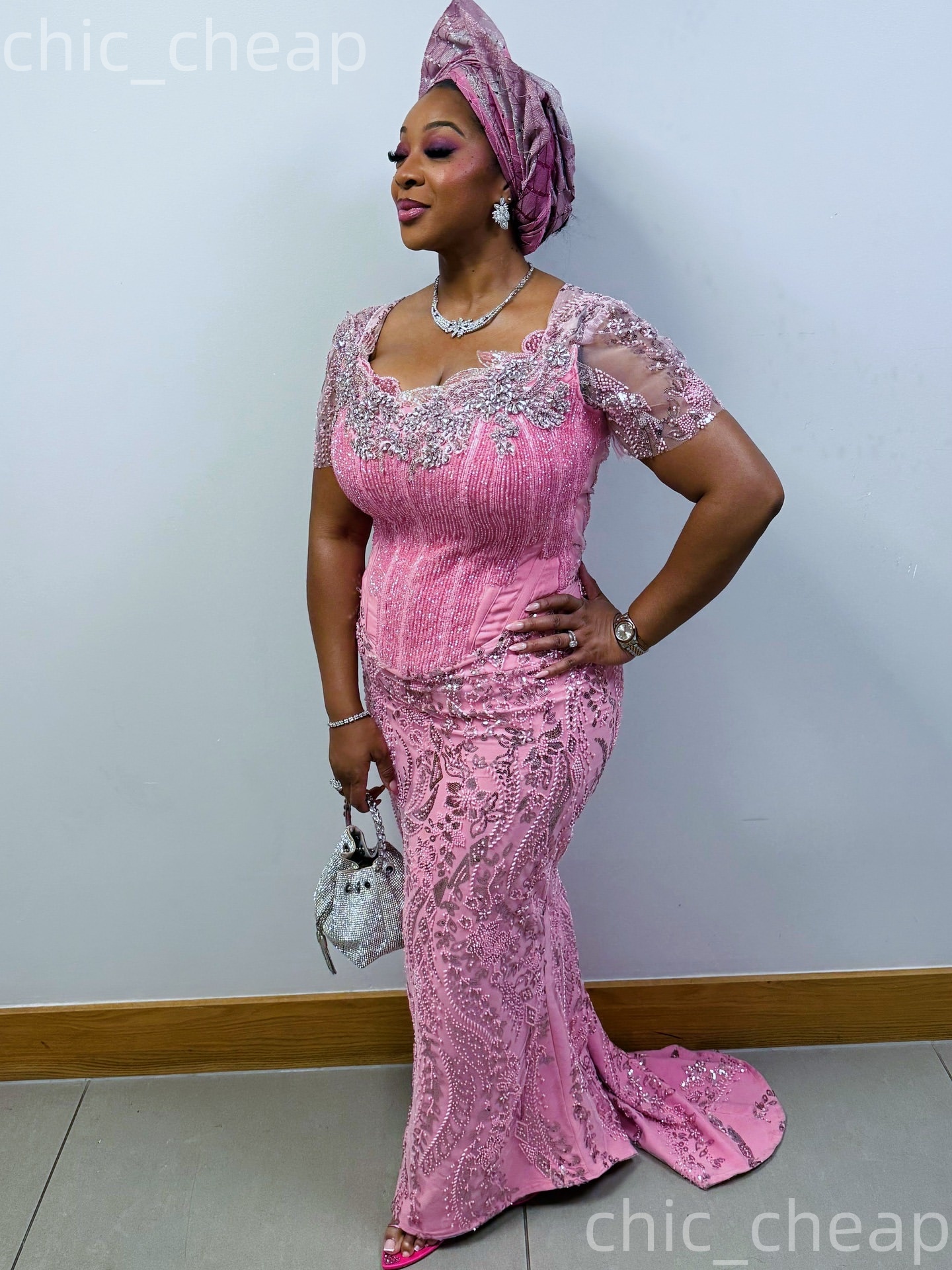 2026 Plus Size Pink Sheath Mother Of Bride Dresses Beaded Crystals Short Sleeves Evening Party Mamas Dress Vintage 50s Birthday Wedding Guest Groom Mo