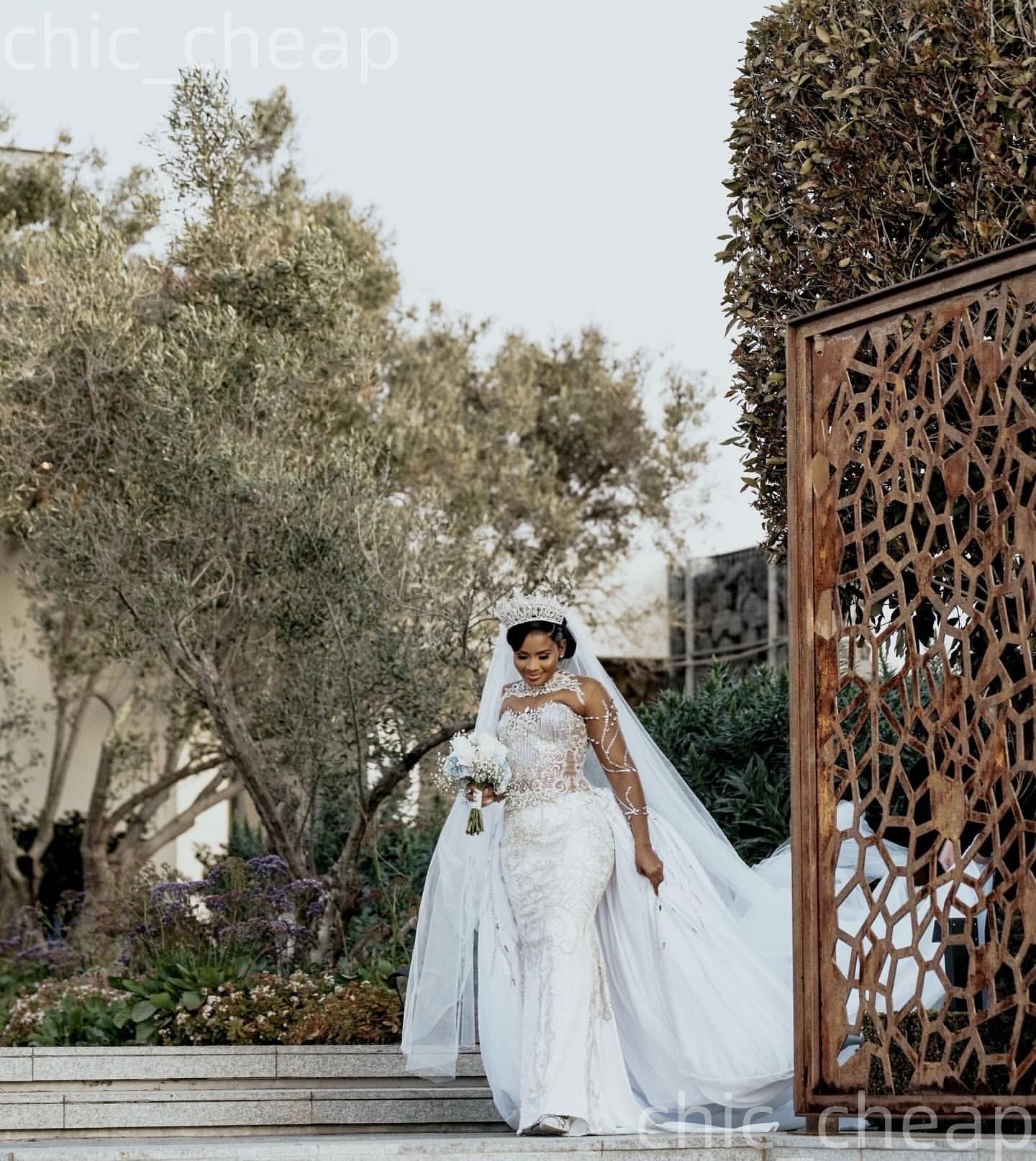 African Aso Ebi 2026 Ivory Mermaid Wedding Dress Pearls Crystals Embroidery Lace Detachable Train Vintage Bridal Gowns Dresses ZJ233