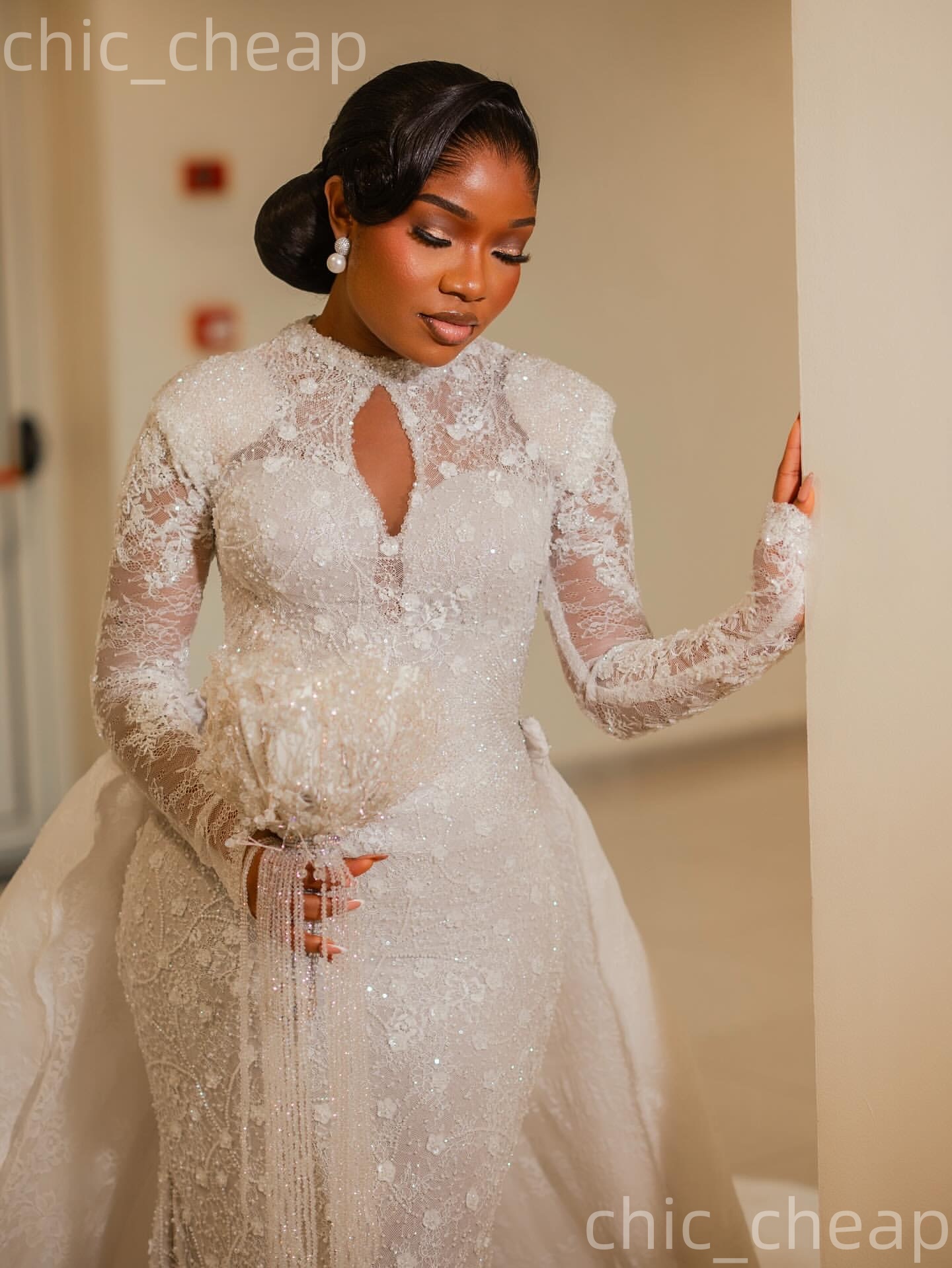African Aso Ebi 2026 Ivory Mermaid Wedding Dress Floral Lace Beaded Full Sleeves Detachable Train Vintage Bridal Gowns Dresses ZJ222