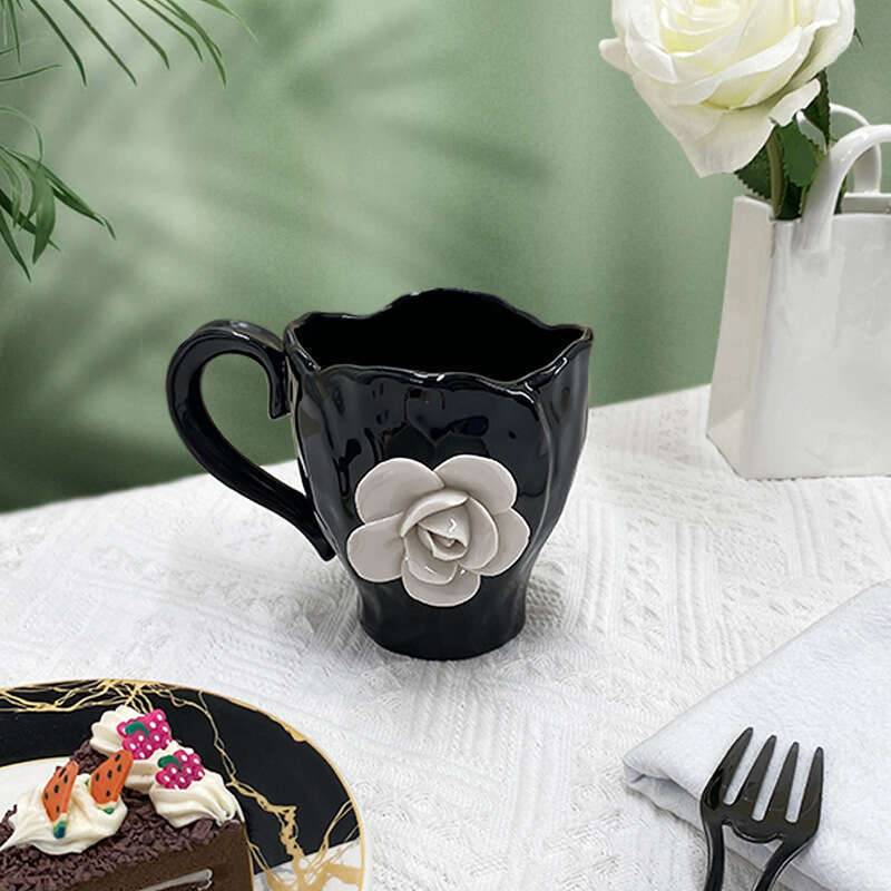 Luxury Porcelain Coffee Mugs Artisan Shaped White Rose Saucer Realistic Flower Cup Drinking Utensils Home Kitchen Cozy Tea Break Decor
