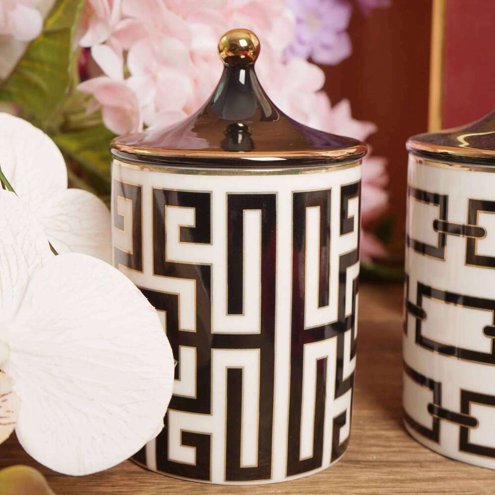 Creative Gilded Ceramic Cosmetic Jewelry Bottle Aromatherapy Candle Jar Tea Box Storage Container Home Decor