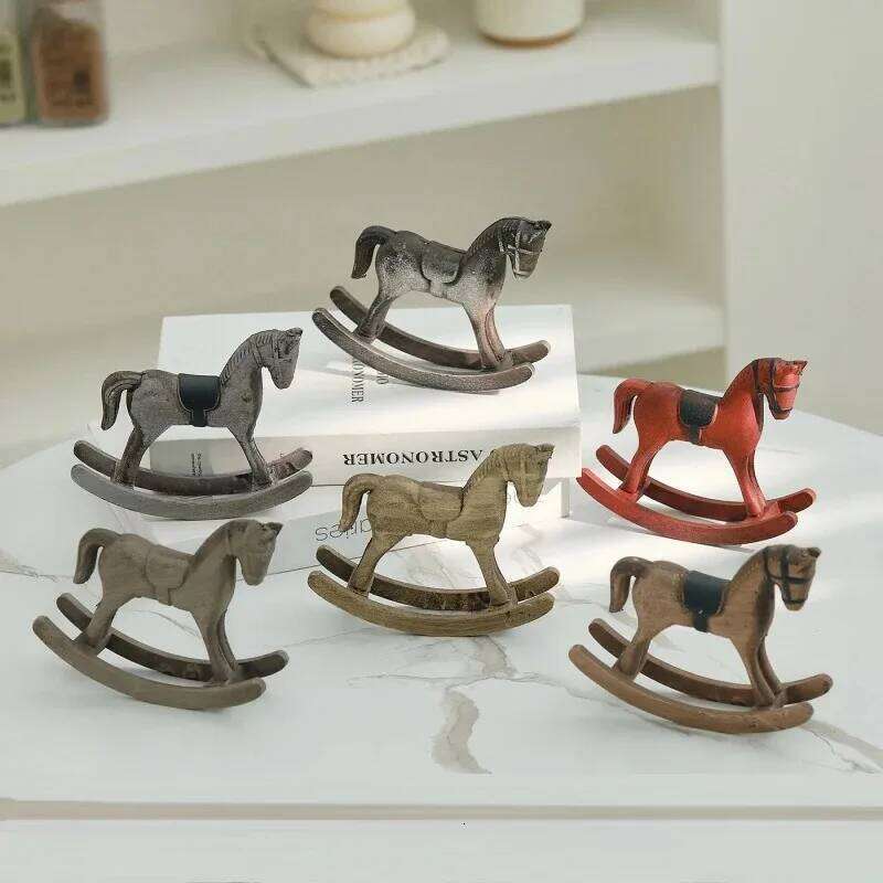Wooden Nordic Retro Rocking Horse Ornament Desk & Decor Balance Art Adornment Creative Hand Carved Animal Figurines Xmas Kids Gift Crafts