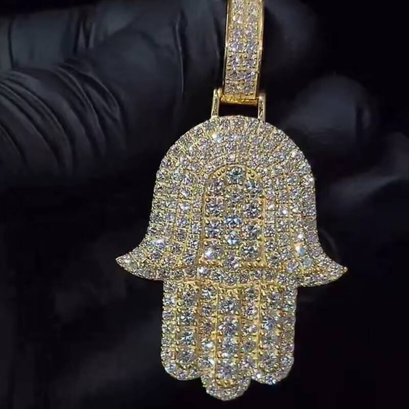 Custom Hamsa Hand Iced VVS Moissanite Hip Hop Pendant Pass Diamond Test 925 Sterling Silver 18K Gold Plated Claw Setting GRA