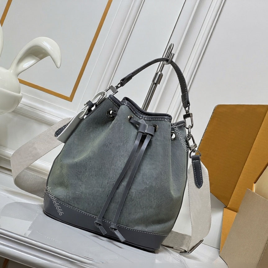 designer Denim tote bags women shoulder bags luxury messenger bags embroidery travel bags duffle bags computer bags work bags handbags leisure crossbody bag