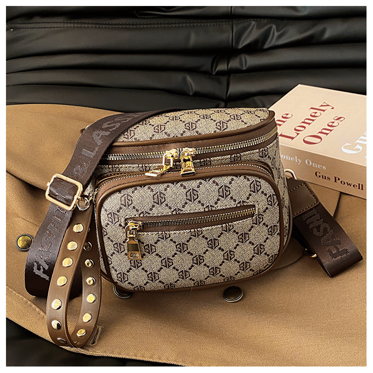New Fashion Leisure Saddle Bag Women Wide Shoulder Strap Shoulder Bag Everything Retro Commuting Crossbody Bag Small Bag 2026s hot