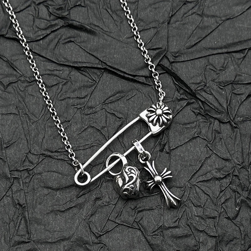 S925 Sterling Silver Retro and Old Peach Heart Cross Pin Necklace European and American Mens and Womens Personalities 260112