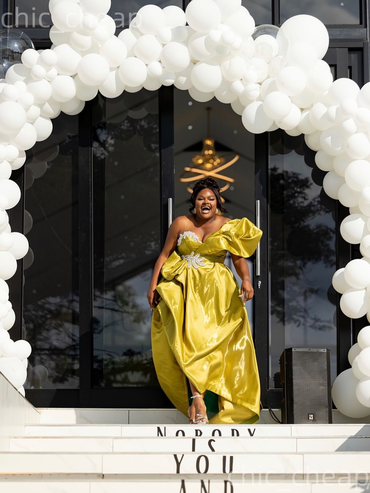 Aso Ebi Nigerian Gold A-line Prom Dresses 2026 Crystals High Split Satin Evening Formal Party Second Birthday Engagement Gowns Dress For Special Occas