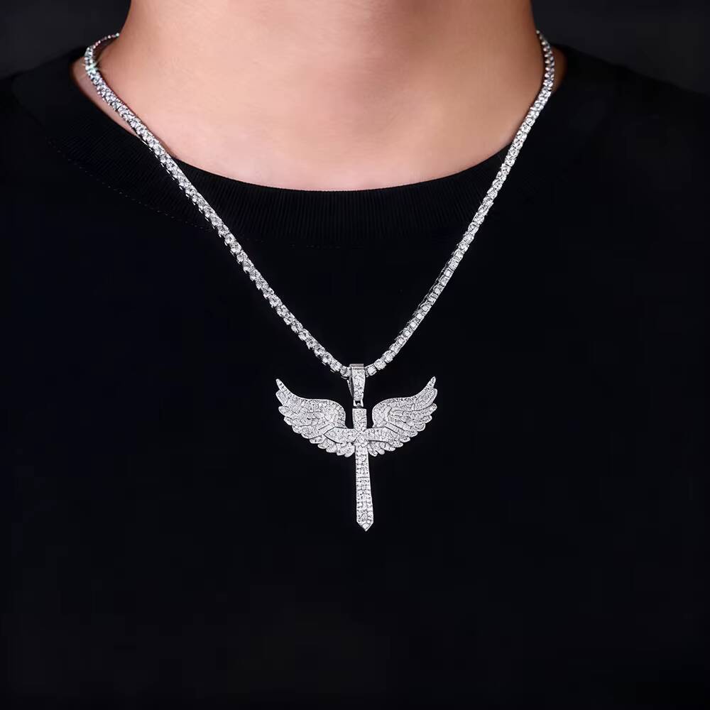 Hip Hop Fine Jewelry Pendants Men Iced Out VVS Moissanite Diamond Pendants 925 Sterling Silver Angel Wing Moissanite Necklaces