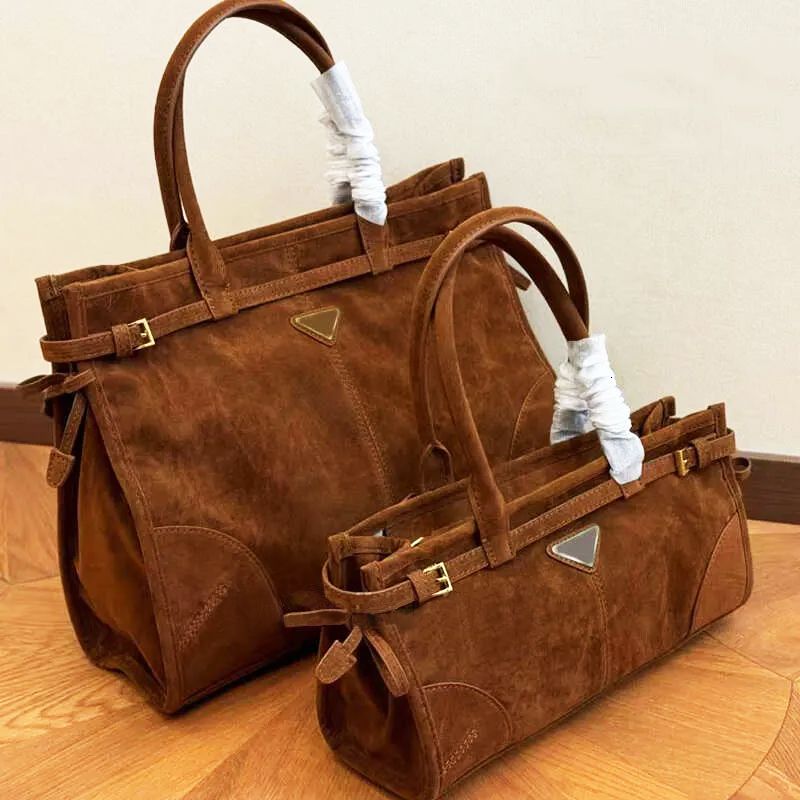Suede Shoulder Womens Designer Fashion Luxury Totes Bag Soft Lux Handbag Casual Mens New Hobo Tote