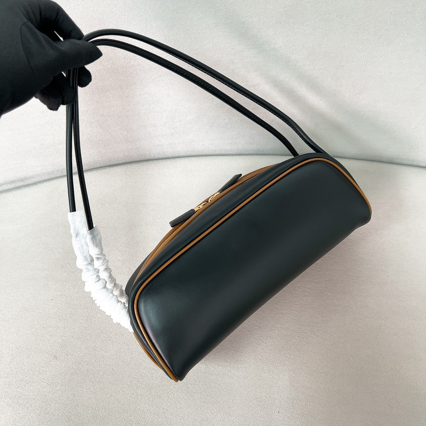 Shoulder bag designed specifically for women, suitable for sexy ladies, fashionable handbags, designer bags, crossbody bags, high-quality armpit bags