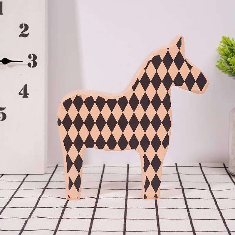 Wooden Decor Horse Figurine Child Toy Gift Crafts Statue Home Desktop Office Interior New House Decoration Ornaments