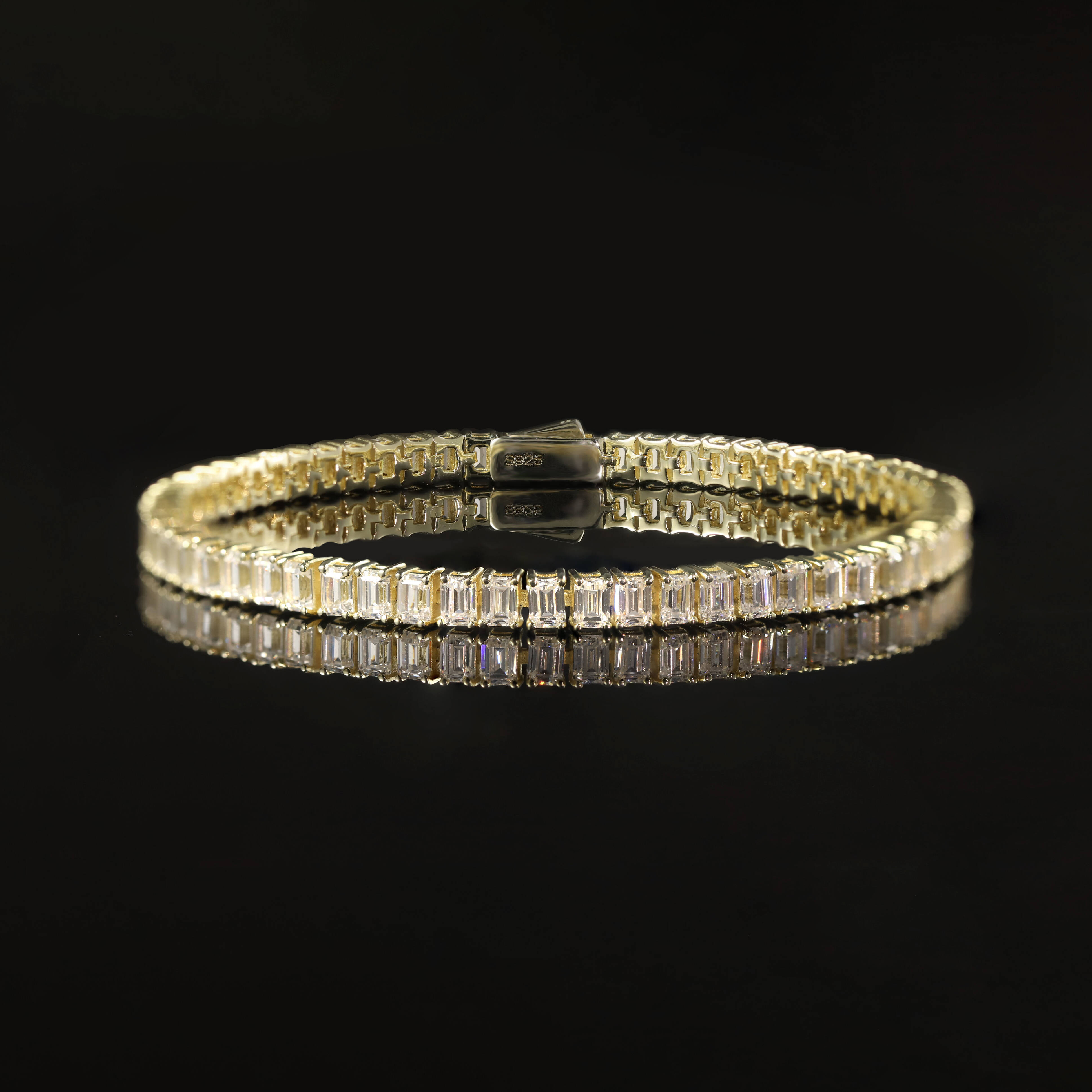 Abiding Trendy Minimalist Emerald Cut 25x35mm 1116ctw VVS Moissanite Diamond Tennis Bracelet 25mm 14K Yellow Gold Bracelet