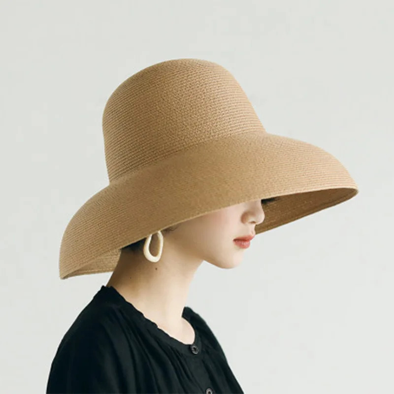 Summer hat female sun hat folding beach hat big brim travel sunscreen Hepburn wind sun hat travel 260113