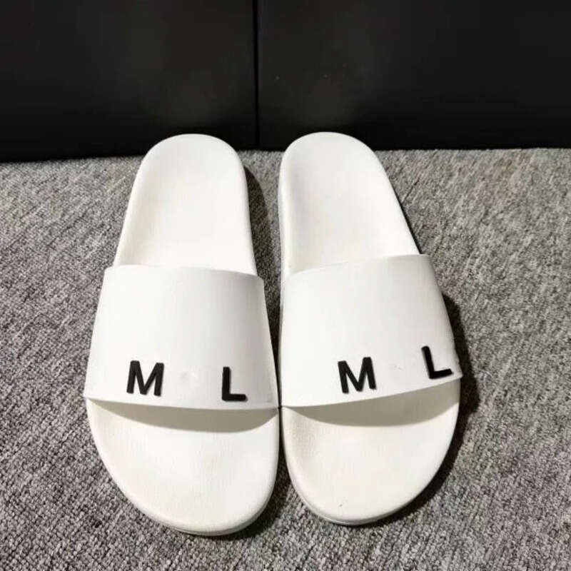 Designer Slides Mens Womens Slippers Bloom Printing Leather Black Shoes Fashion Luxury Summer Sandals Womens Beach Slide Free shipping