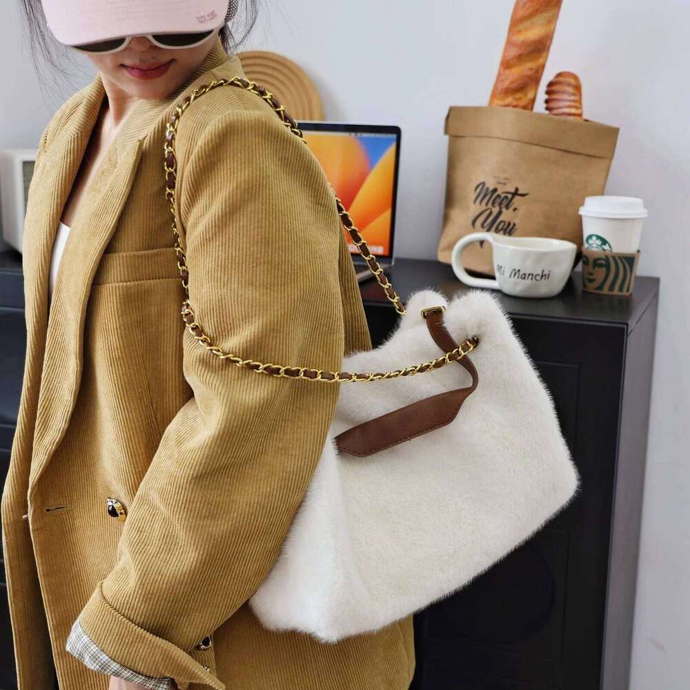 Taurusciaga Winter … - image