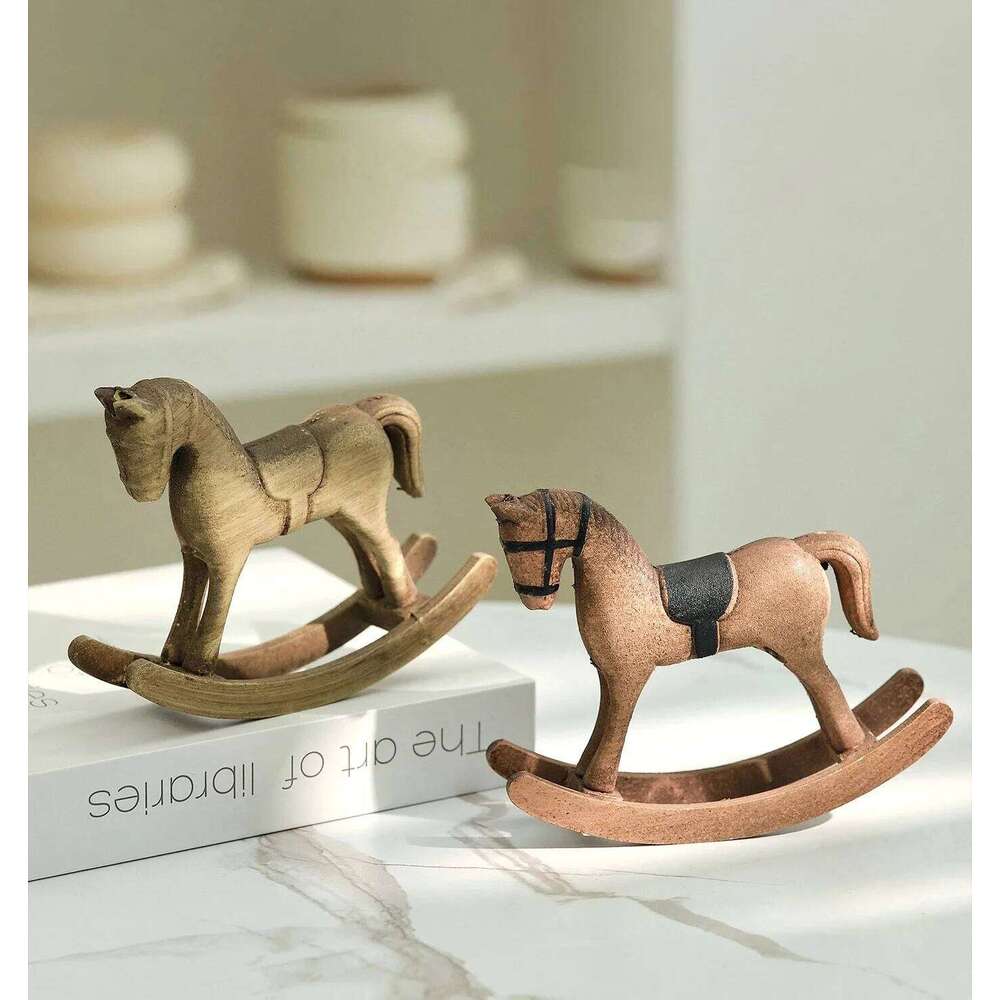 Wooden Nordic Retro Rocking Horse Ornament Desk & Decor Balance Art Adornment Creative Hand Carved Animal Figurines Xmas Kids Gift Crafts