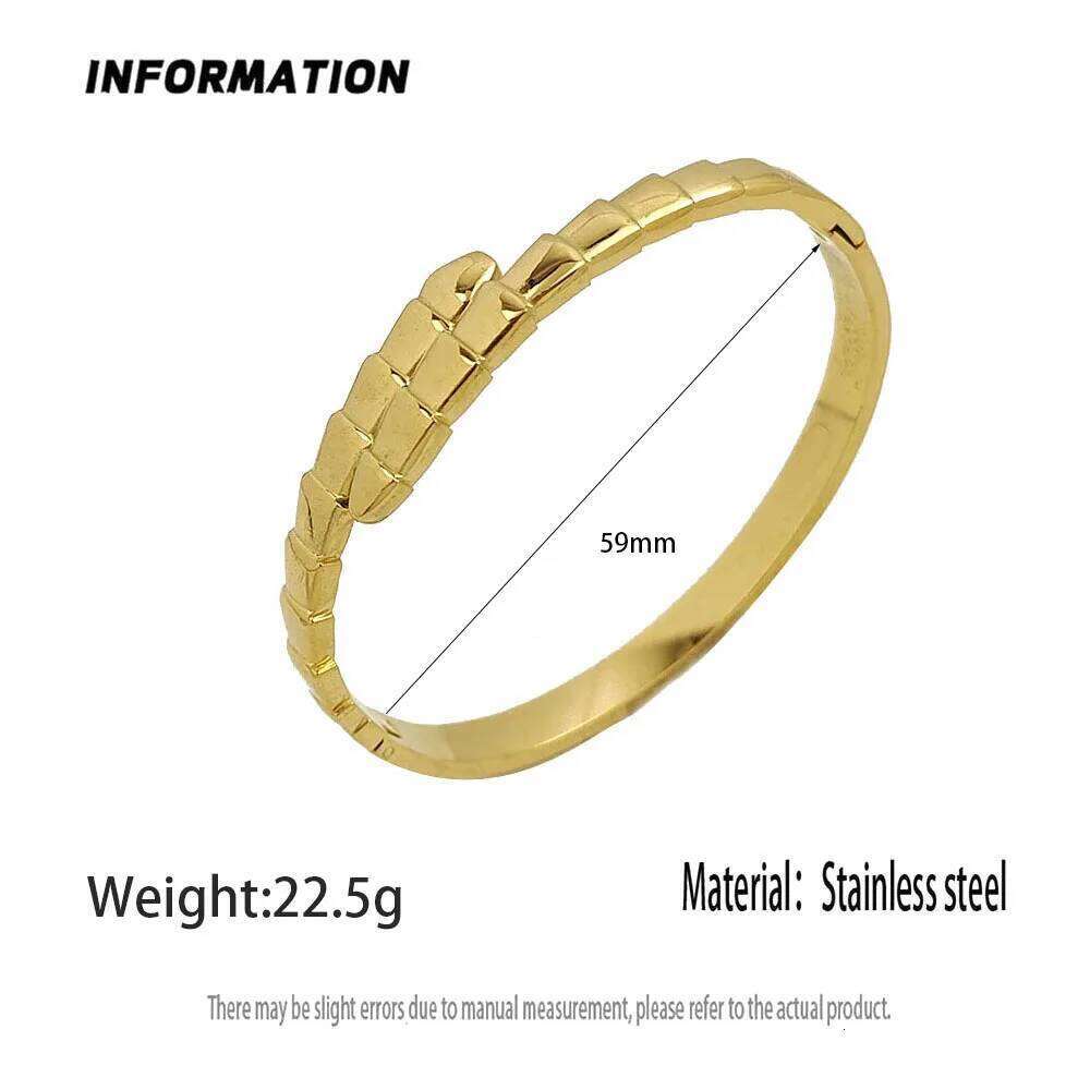 Fine Jewellery Bracelet Jewellery Gold Plated Stainless Steel Snake Pattern Waterproof Bracelet for Wedding Party and Anniversary Gift High Quality 1 