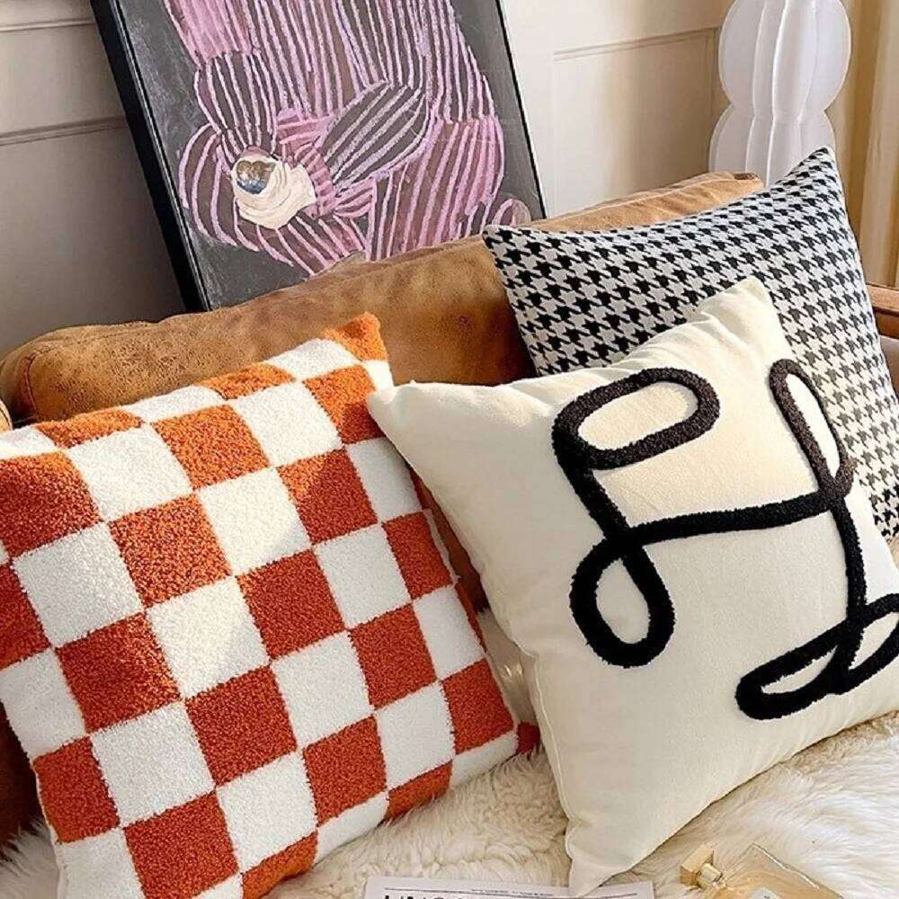 Decorative Throw Pillow Case Plush Square Cushion Cover Soft Living Room Couch Decor, Bedding Accent for Bedroom Couch Modern Home Ornament Pillow Cas