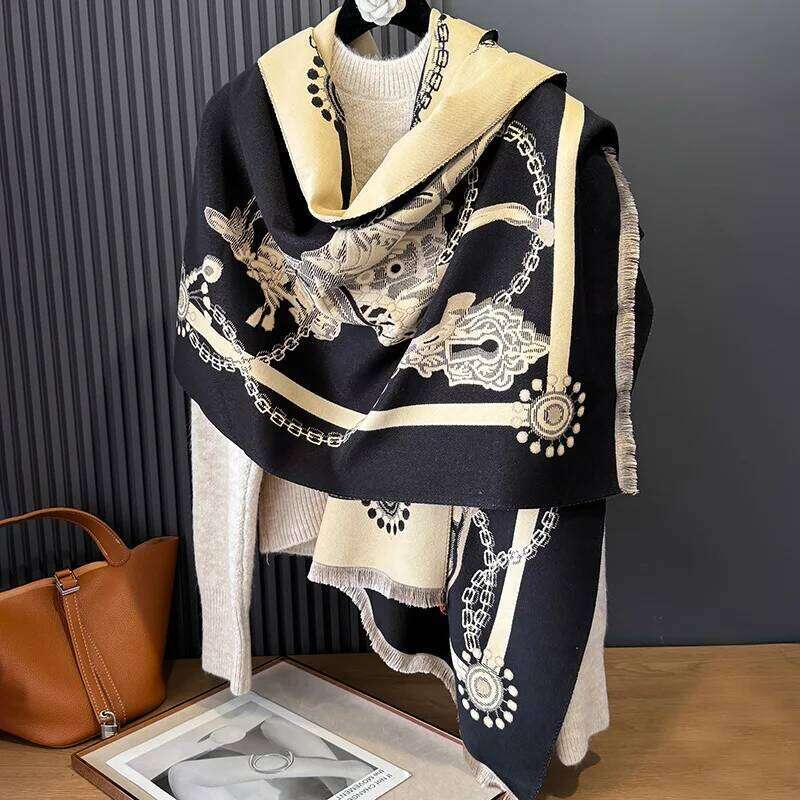 2026 winter shawl fabric elegant chain horse print design warm cashmere blanket