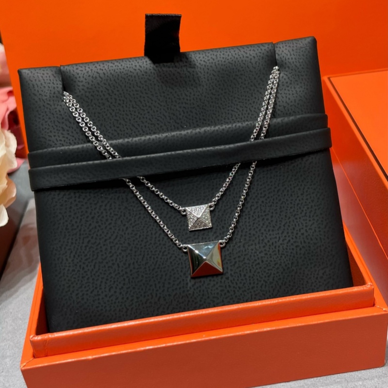 Top Necklaces Women… - image