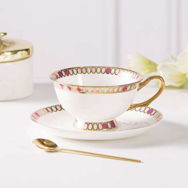 Fine Porcelain Coffee Cups Nordic Style Cup and Saucer Set for Afternoon Tea Outdoor Dining Office Use Versatile Drinking Utensils High Quality Tablew