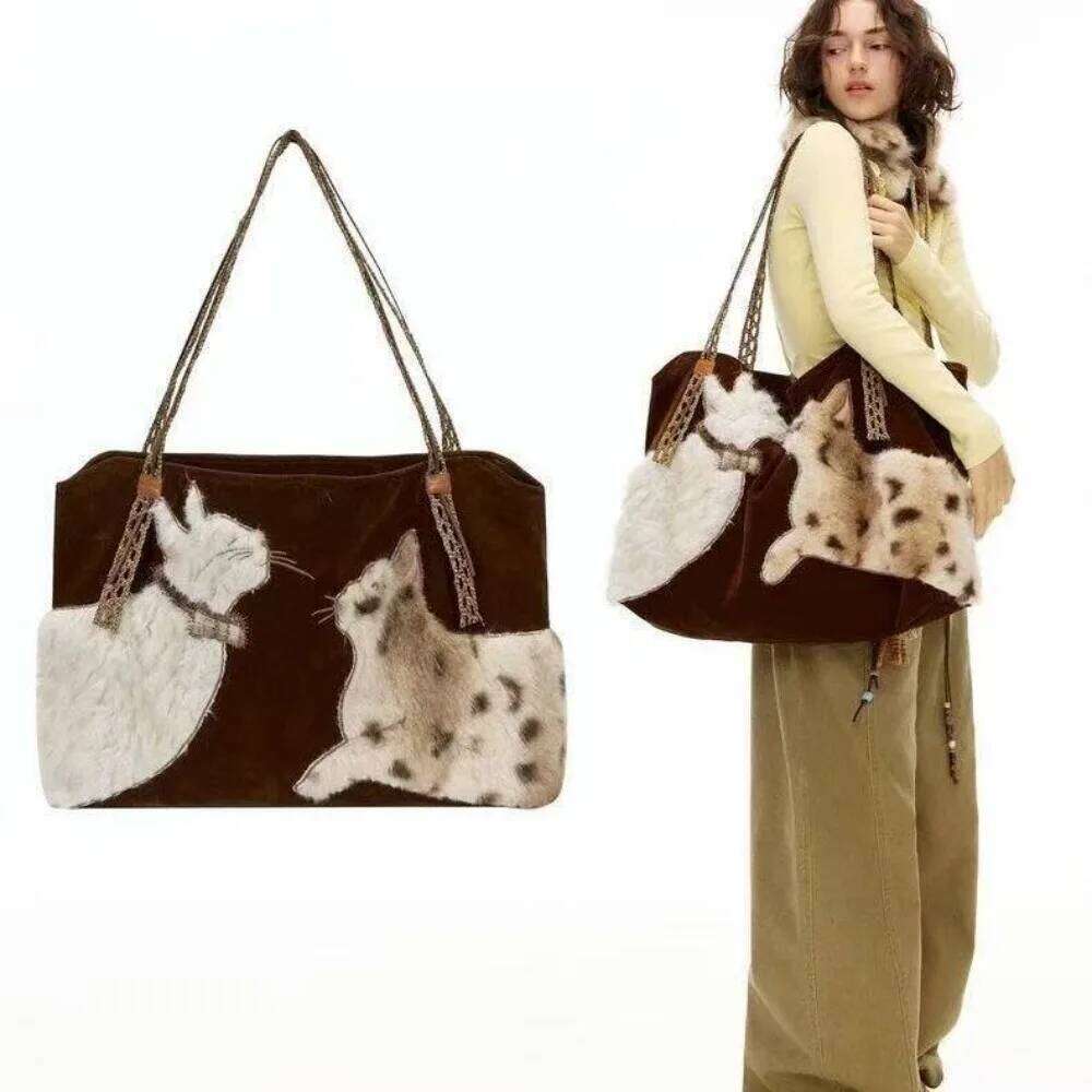 Hot Selling Cute Retro Cat Tote Women Leather Texture Plush Large Capacity Shoulder Bag Ladies Fashion Casual Versatile Crossbody Bags DIDENGLAOREN