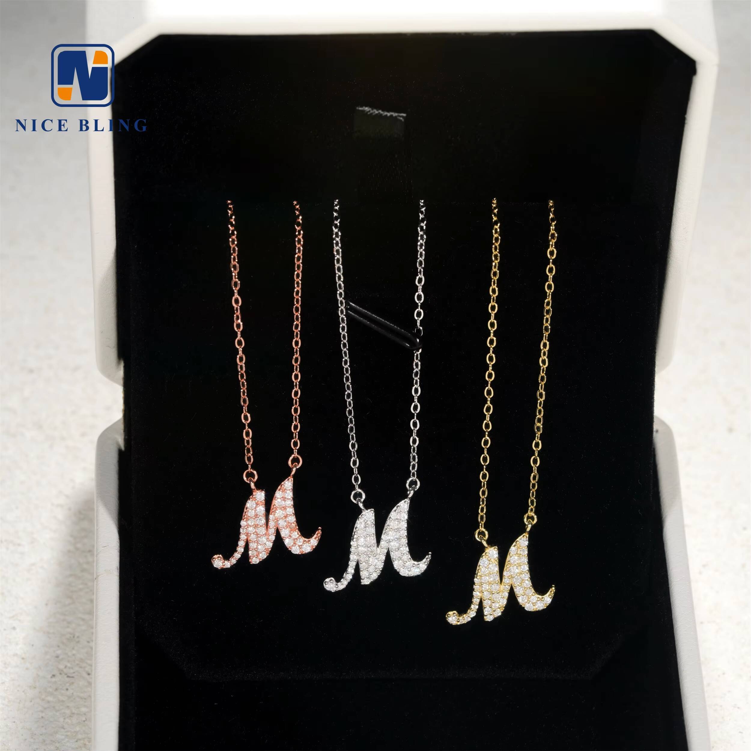 2024 Letter Necklace Wholesale Custom Sterling Silver Vvs Moissanite Letter M Necklace Fine Jewelry for Women