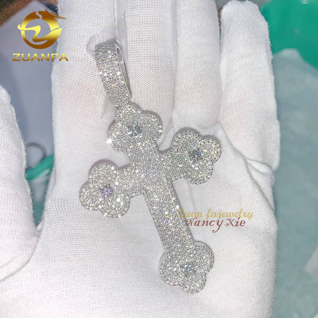 Wholesale Price Hip Hop Luxury Gold Rose Gold Silver Vvs baguette Moissanite Diamond Iced Out Cross Pendant Necklace