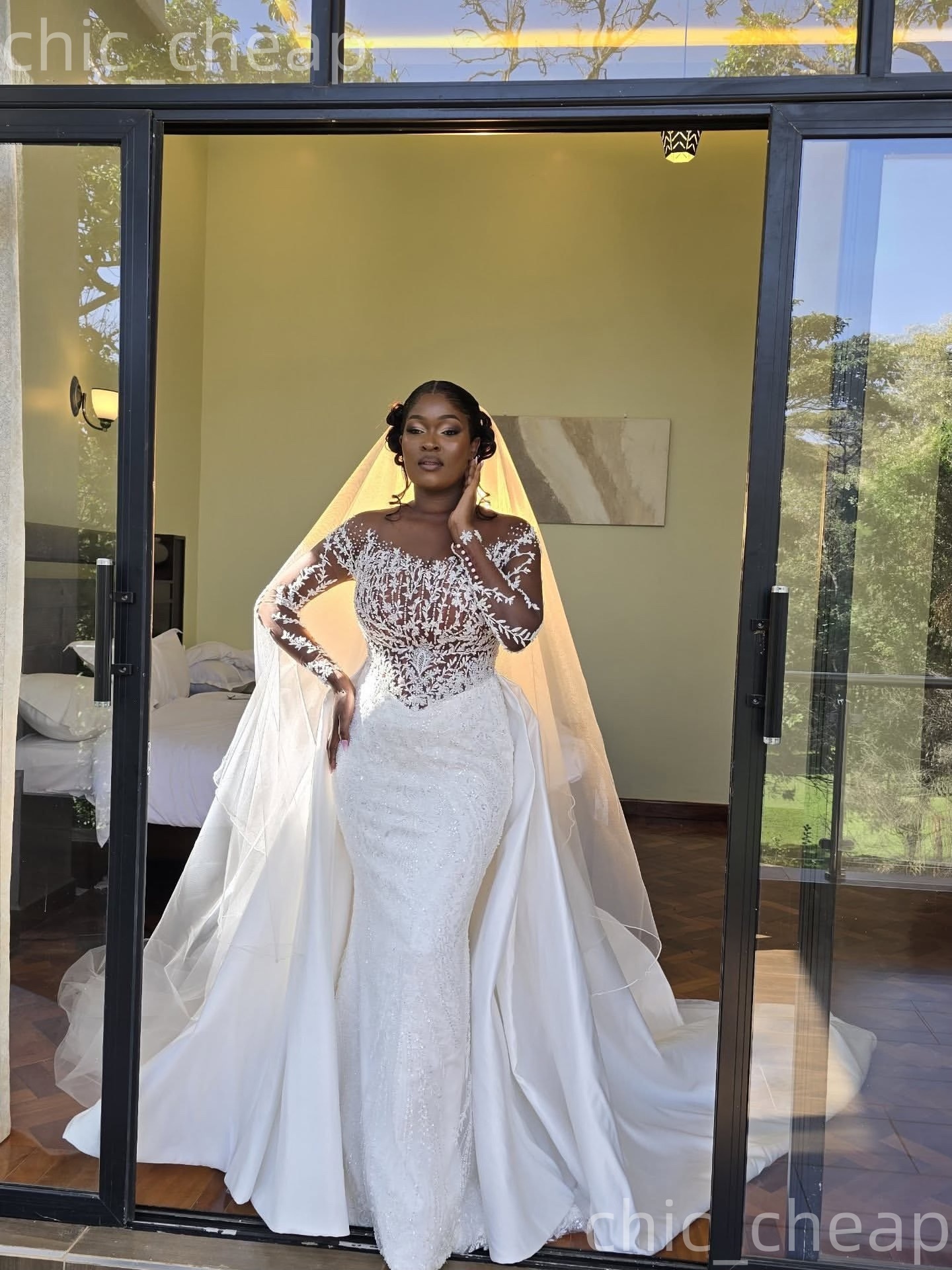 African Aso Ebi 2026 Ivory Mermaid Wedding Dress Illusion Sheer Neck Lace Beaded Full Sleeves Detachable Train Vintage Bridal Gowns Dresses ZJ233