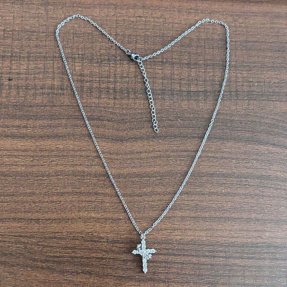 Necklace for Women 18K Crown Rotatable Circle Cross Pendant Zircon Inlaid Personality Creative Fashion Jewelry for Daily Party Wear