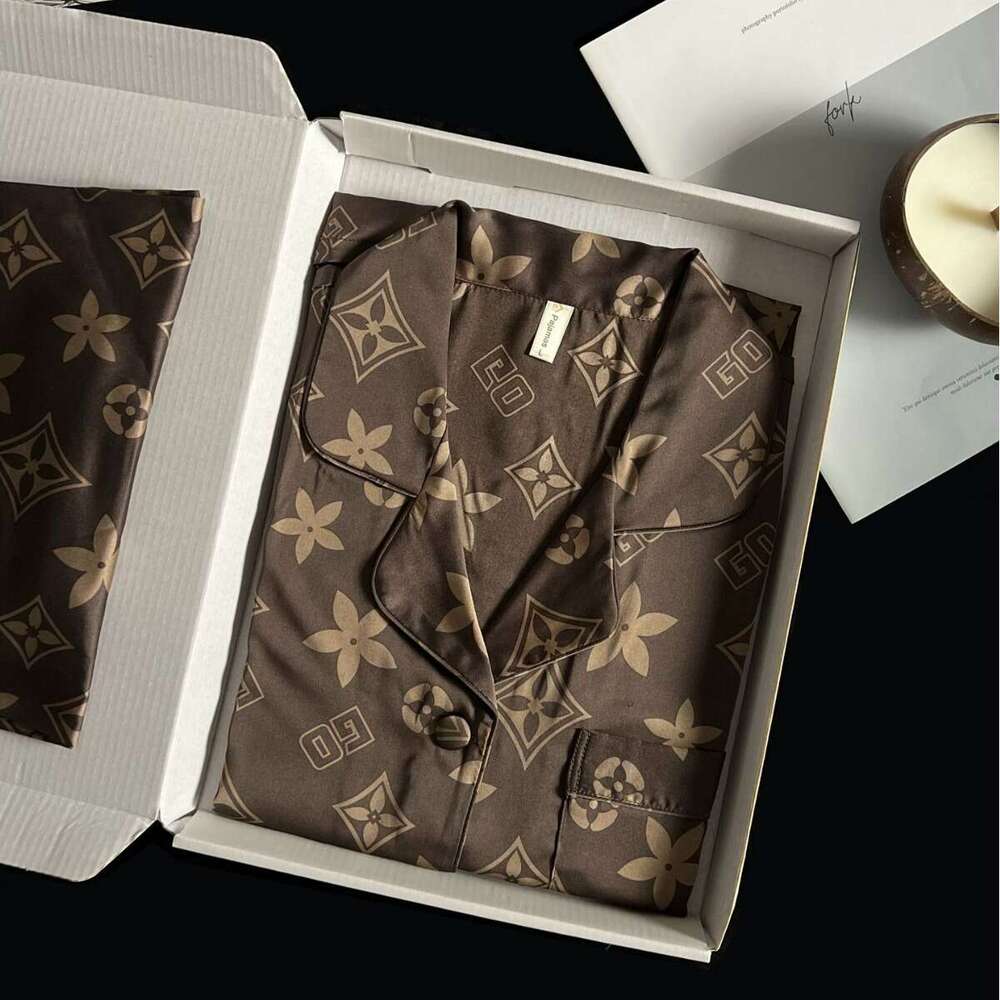 Elegant Luxury Couple Pajamas Spring Summer Ice Short Sleeve Thin Silk Homewear