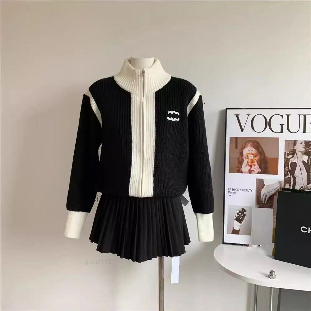 designer womens sweater Exclusive Black and White Ladys Cardigan Sweater in designer Style Autumn a chanelclothes channels channeled cc chanels chanelll S4U0