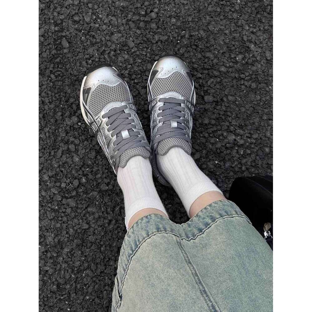 2026 Spring Toddler Breathable Orbit Metallic Rubber Mesh Sneaker Children Fashion Shoe Girl Sports Walking Shoes