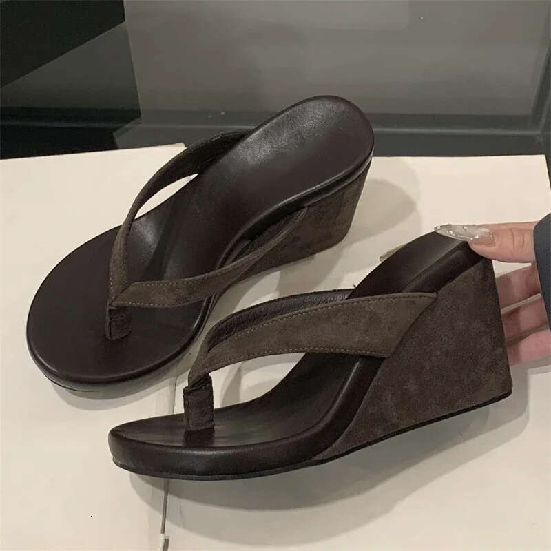 Women S Summer Slippers With Leopard Print Featuring Clip Toe Design And Thick Platform Heels Women Shoes