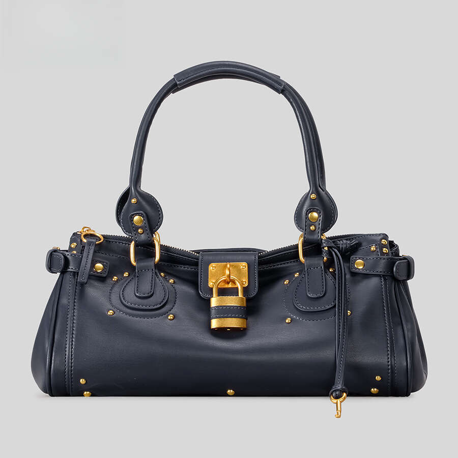 Angel Kiss Ins Blogger Millennial Hot Girl Retro Distressed Lock Handheld Crossbody Autumn Winter New Women's Tote Bag