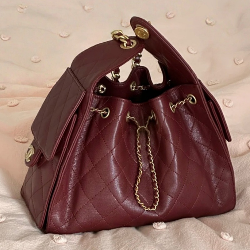 10A Luxury Lady's Shoulder Bags Crossbody Bags Backpacks made of high-quality cowhide with classic stitching design The fashionable bag sizes are 20cm/ 30 cm/ 40 cm