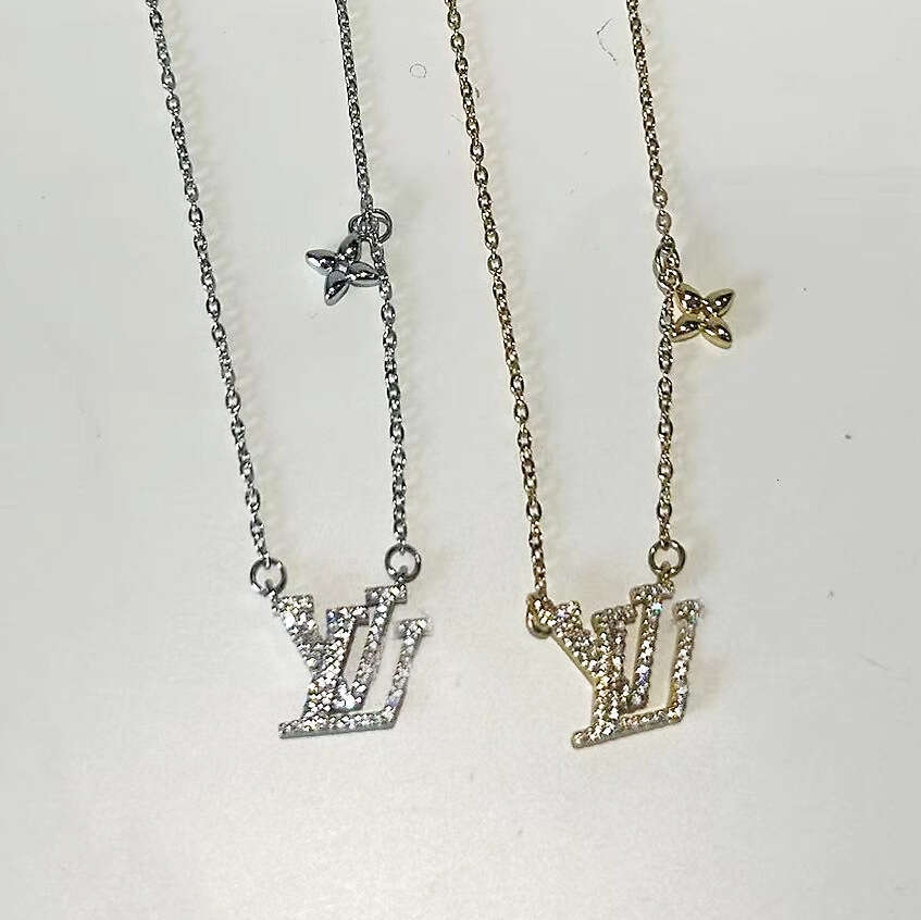 L Letter Series Classic Arc de Triomphe Zircon Necklace 18K Titanium Stainless Steel Pendant Copper Gold Plated Jewelry