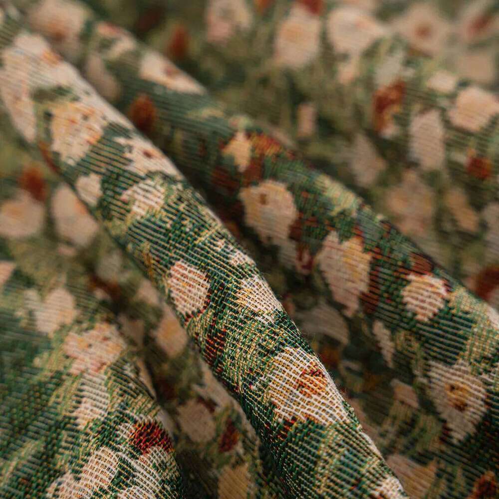 Tablecloth Jacquard Green Grass Pattern Rolled Edge Floral Design For Home Coffee Table And Restaurant Decoration
