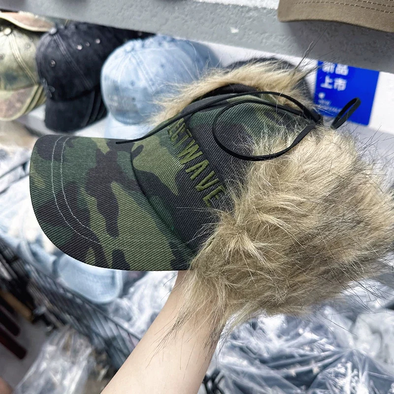 2025 Winter Fur Fleece Ear Cover bomber hat Y2K Leopard Print Baseball Cap Womens Thick Cotton Inner-Lined Lei Feng Hat 260113