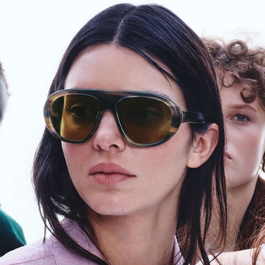 Sunglasses New Fashion High-end Street Style Versatile Internet Celebrity Same Frame Sun glasses Trendy Unisex Glasses