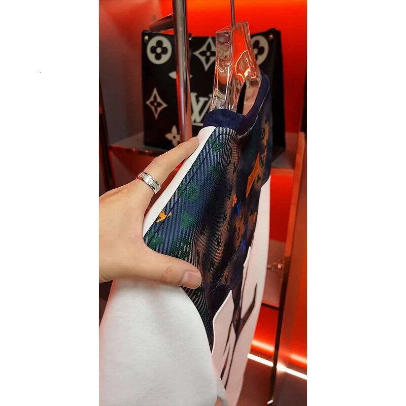 Design Sense Fashion Versatile Unisex Casual Sweatshirt New Round Neck Short Sleeve Youth Trend Light Luxury